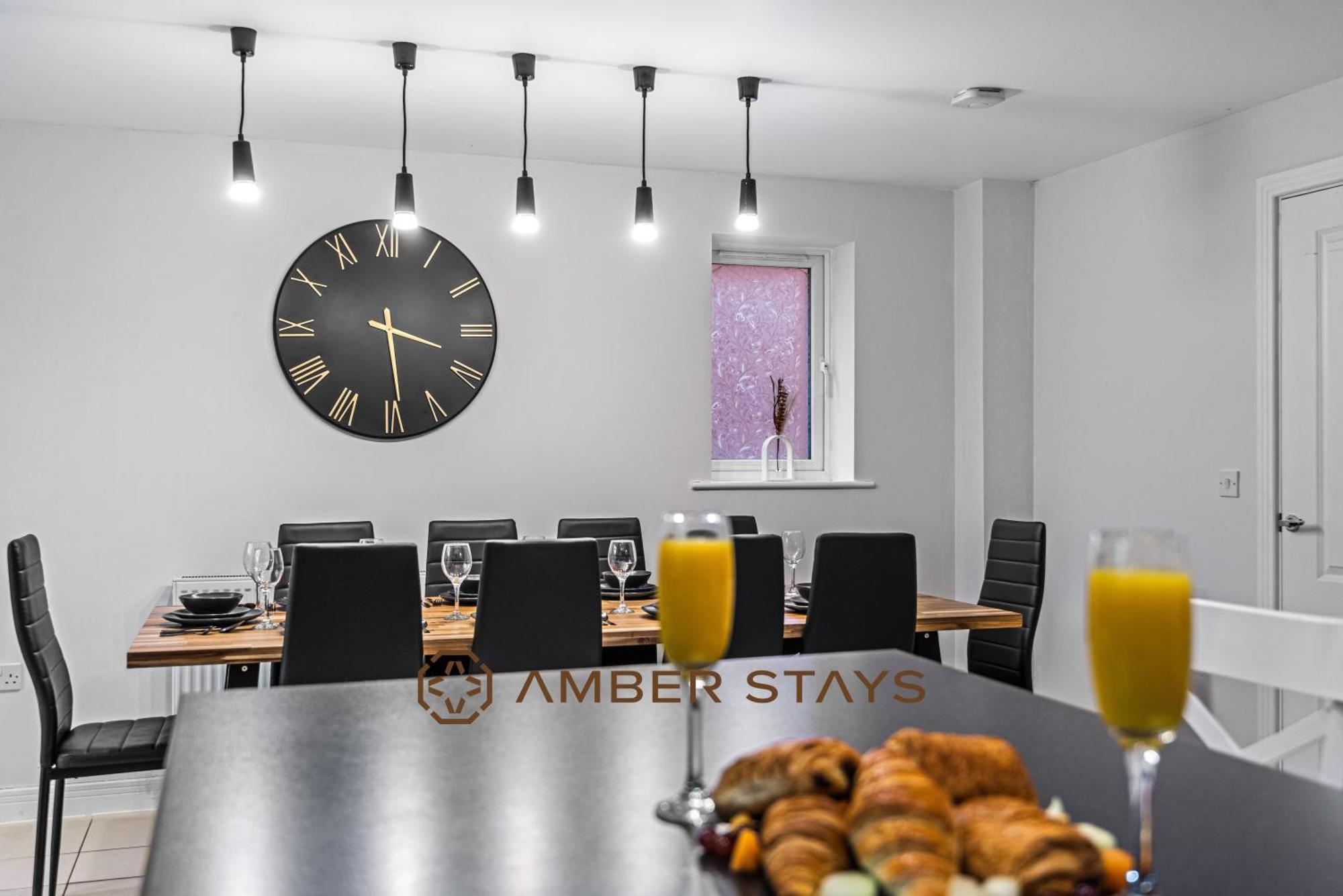 Spacious 5 Bed House In Reading By Amber Stays, Perfect For Business & Contractors, Sleeps 12! Εξωτερικό φωτογραφία