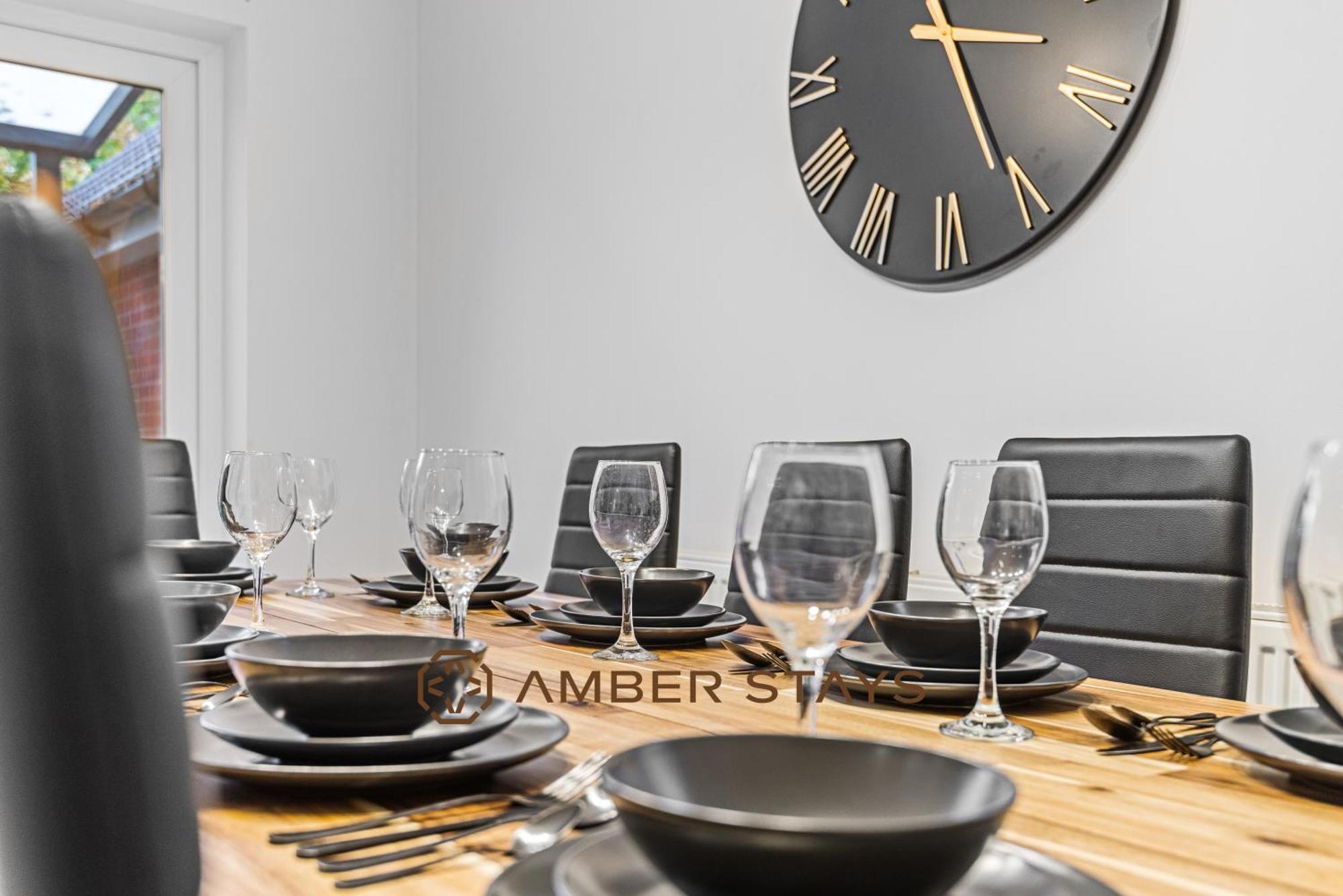 Spacious 5 Bed House In Reading By Amber Stays, Perfect For Business & Contractors, Sleeps 12! Εξωτερικό φωτογραφία