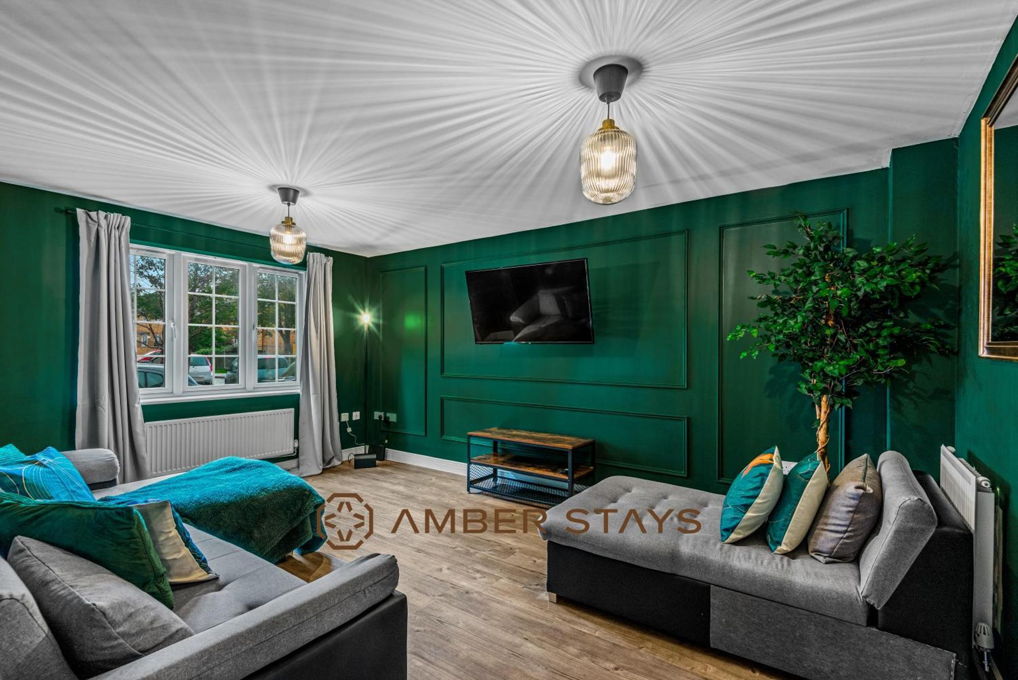 Spacious 5 Bed House In Reading By Amber Stays, Perfect For Business & Contractors, Sleeps 12! Εξωτερικό φωτογραφία
